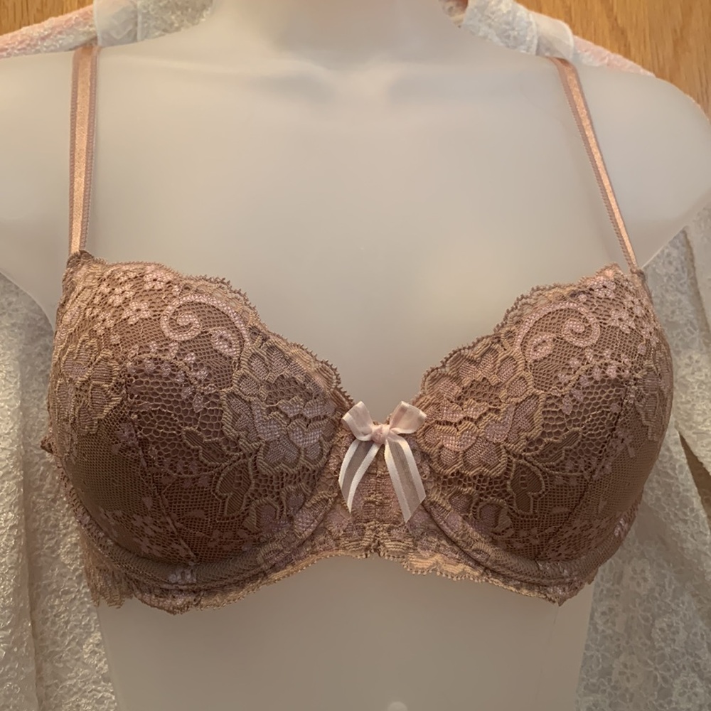 VS Angel Demi Memory Foam NWOT Lace 34B Dusty Pink Victoria’s Secret